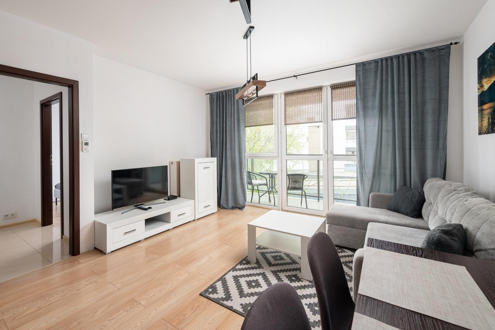 Aleja Krakowska Comfy Apartment Warsaw Exterior photo